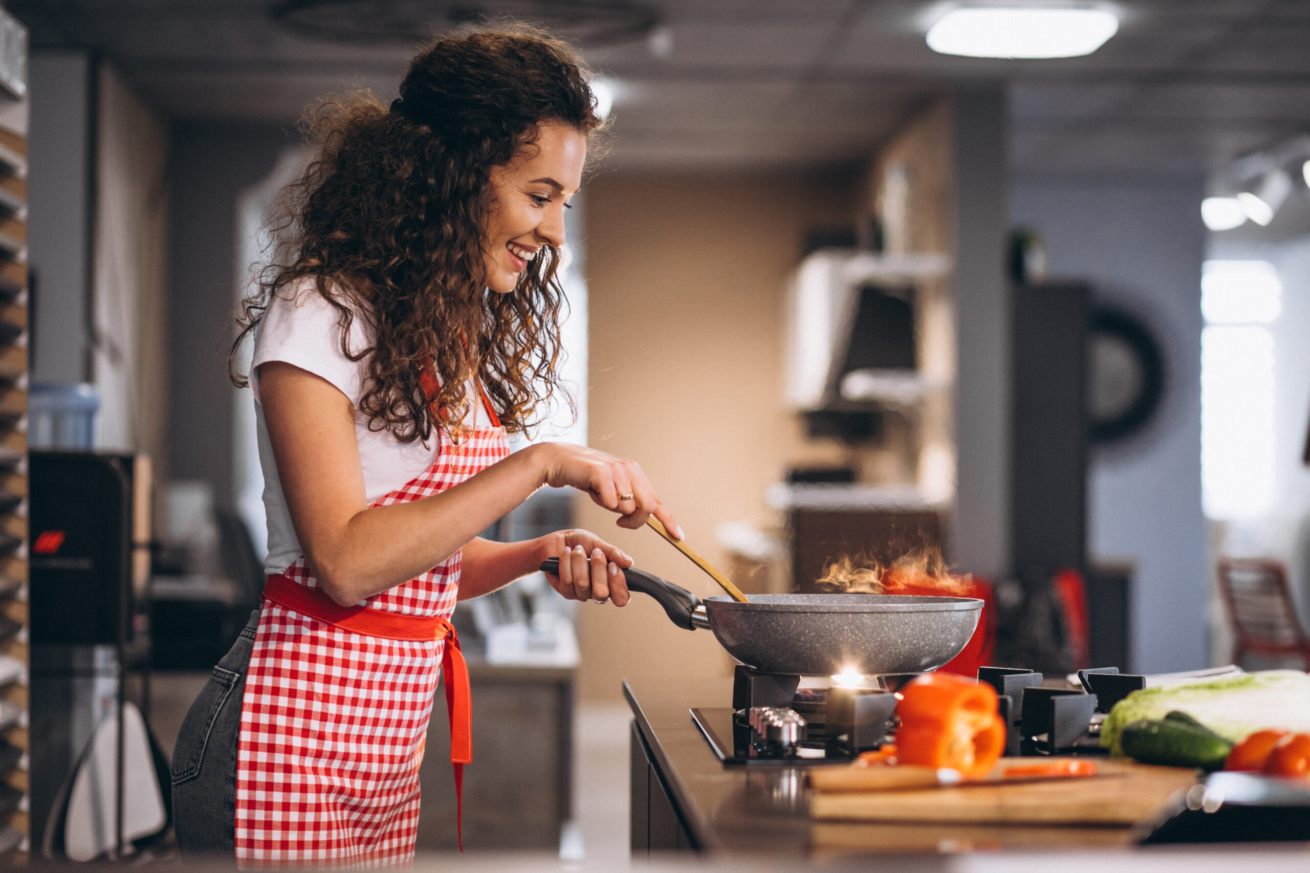 COMO LUCRAR NA COZINHA